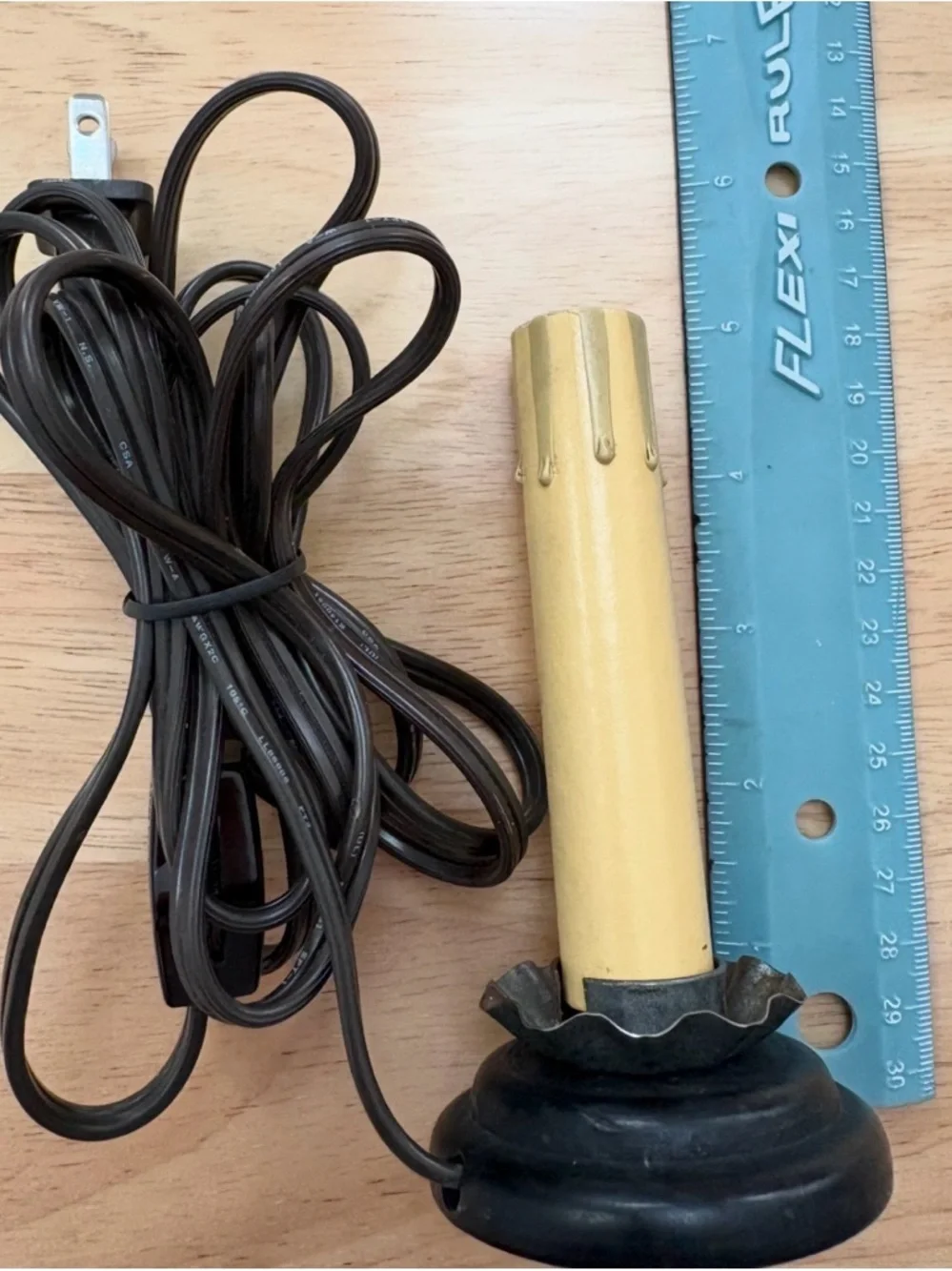 Vintage-Style Electric Candle - Picture 7 of 12